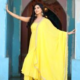 Actress & Model Nivedita Chandel Draped In Grace Rooted In Confidence Desi Fashion Poise And Modern Femininity